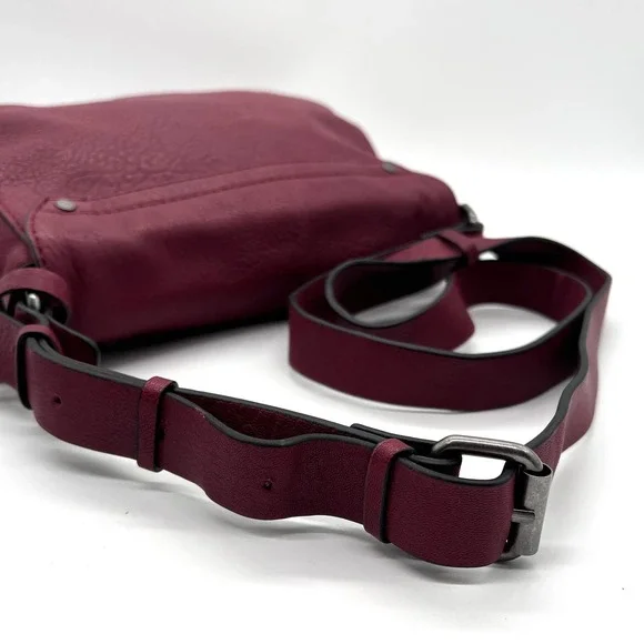 TREASURE AND BOND Leather Crossbody bag Womens Maroon Pebbled Tassel - Picture 7 of 12